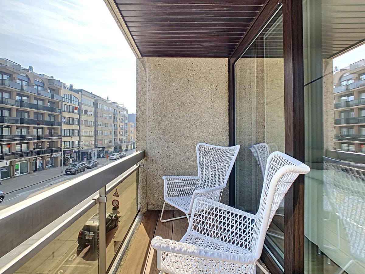 Appartement 'De Strandjutter' In Oostduinkerke - Bad ภายนอก รูปภาพ
